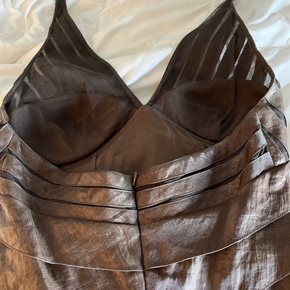 Cache Women’s Designer Halter Style Tiered Cocktail Dress Brown Metallic Shimmer - Picture 15 of 16